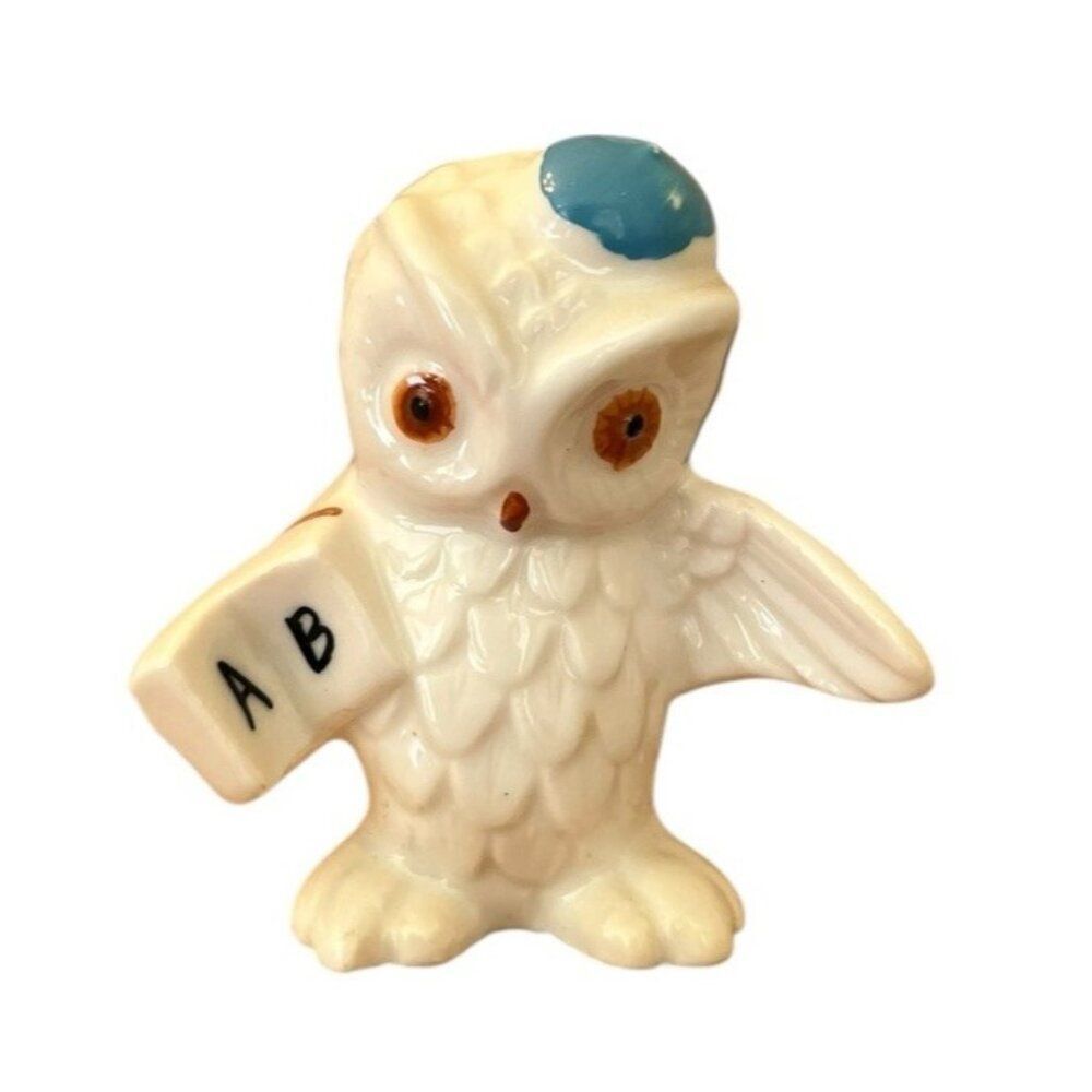 Small Vintage Owl Figurine Bone China Wise Teacher Holding Book A B Creme - Picture 2 of 6